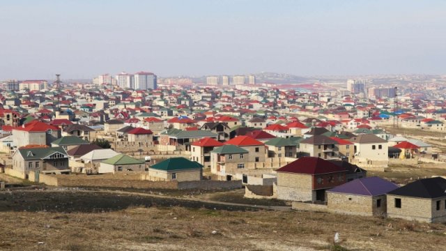 Azərbaycanda təqribən 400-500 min sənədsiz tikili var