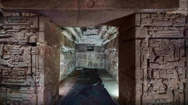 Meksikada "bulud xalqı"na aid zəngin bəzədilmiş məzar tapıldı