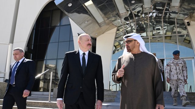 Azərbaycan və BƏƏ prezidentləri "Sülh Qalxanı-2026" təlimini izlədi - FOTO