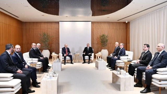 Azərbaycanla Ermənistan iqtisadi əməkdaşlığı genişləndirmək barədə razılığa gəldi
