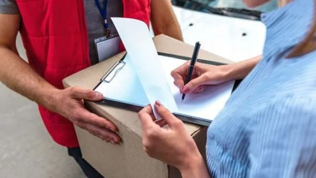 Xaricdən məhsul sifariş edənlərin nəzərinə: Yeni qayda... - VİDEO