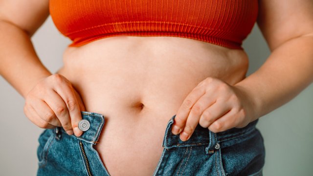 Psixoloq çəki itirmək üçün bir effektiv psixoloji üsul açıqladı