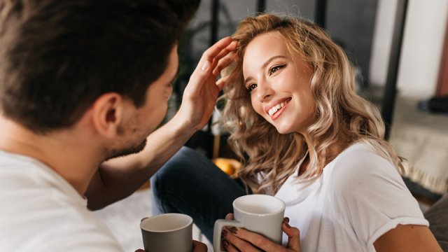 Unikal bir stil qadının cazibəsinin açarıdır - Ekspert