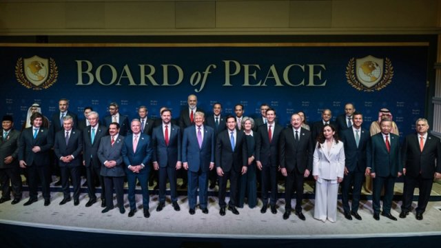 Prezidentin sosial media hesablarında Sülh Şurasının iclası ilə bağlı videoçarx paylaşıldı