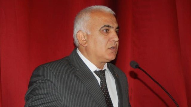 52 yaşlı vəzifəli şəxs vəfat etdi