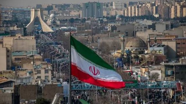 İranda ölən generalların adları açıqlandı