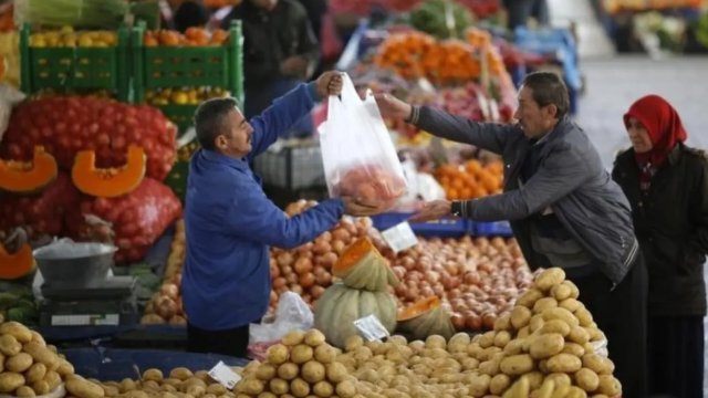 İrandan ixrac qadağası: Azərbaycan bazarını nə gözləyir?