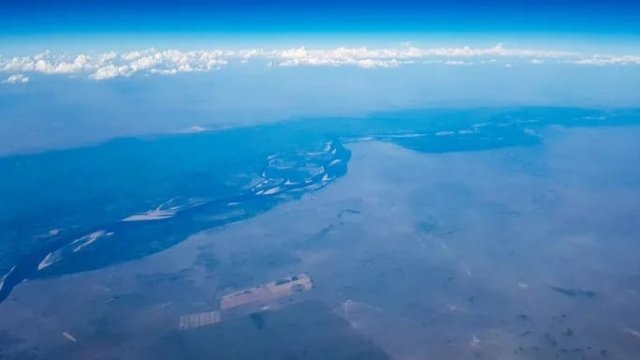 Məşhur sayt Xəzərdən yazdı: Dünyanın ən böyük gölü...