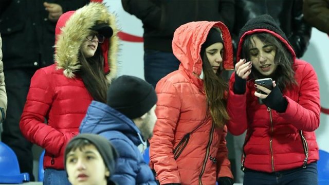 "Qarabağ"dan xanım azarkeşlərə jest