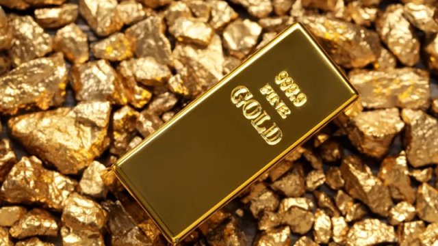 Azərbaycan Zərgərlər Assosiasiyası: Qızılın 1 unsiyasının qiyməti 5 500 dolları keçə bilər