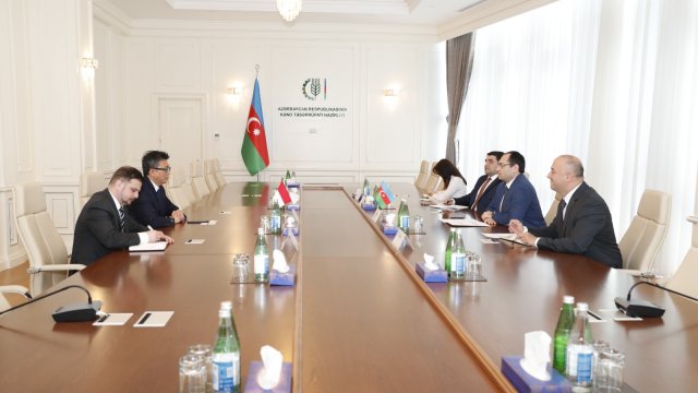 Nazir Məcnun Məmmədov İndoneziyanın Azərbaycandakı səfiri ilə görüşüb