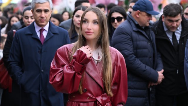 Alena Əliyeva Novruz yarmarkasında - FOTOLAR