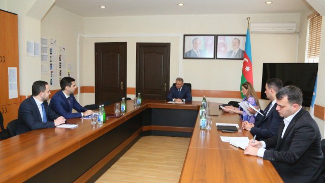 "AzTV" sədri V &ldquo;Yüksəliş müsabiqəsi&rdquo;-nin qalibi ilə görüşdü