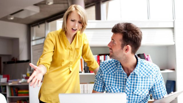 Sizi bəyənməyən insanlarla necə ünsiyyət qurma bilərsiz? - 3 effektiv tövsiyə