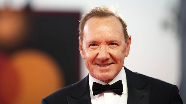 Kevin Speysi seksual təcavüz iddiaları üzrə işləri məhkəmədən kənarda həll etdi