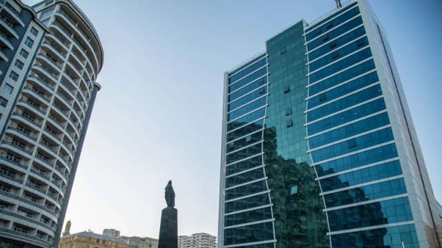 Nazirin müavinlərinin sayı artırıldı