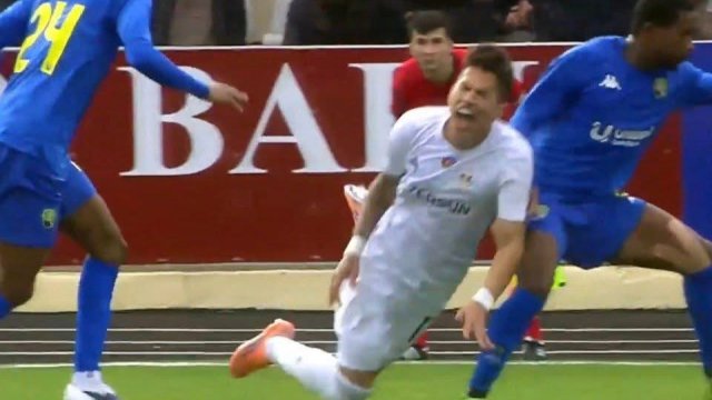 FİFA referisi &ldquo;Kəpəz&rdquo; &ndash; &ldquo;Qarabağ&rdquo; oyunundan danışdı