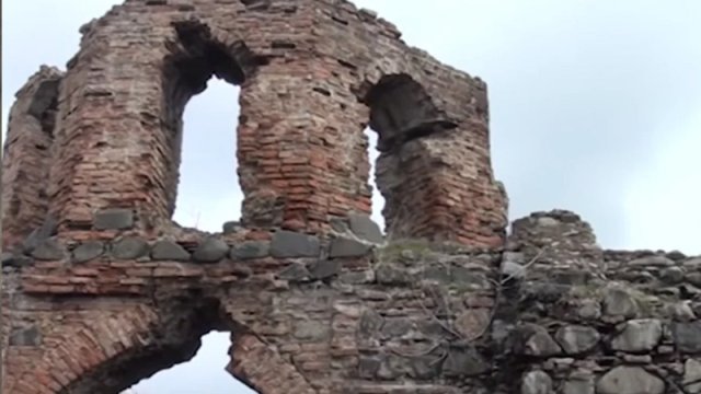 Xarabalığa çevrilmiş unikal tarixi abidə: Alban dövrünə aid məbədin acınacaqlı vəziyyəti