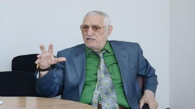 Xalq artisti Moskvaya müalicəyə gedir