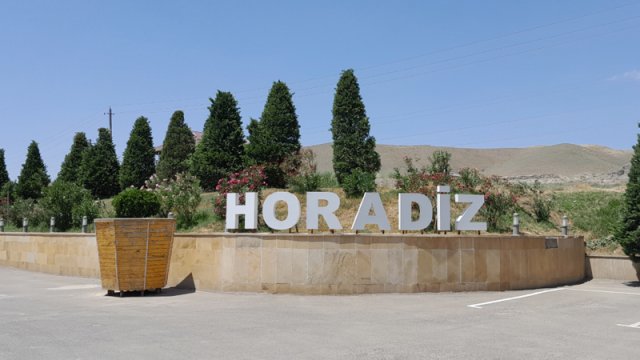 Horadizin yolları ilə bağlı 335 min manatlıq tender elan edildi