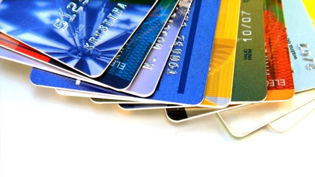 Bank kartlarında məhdudiyyət olacaq?