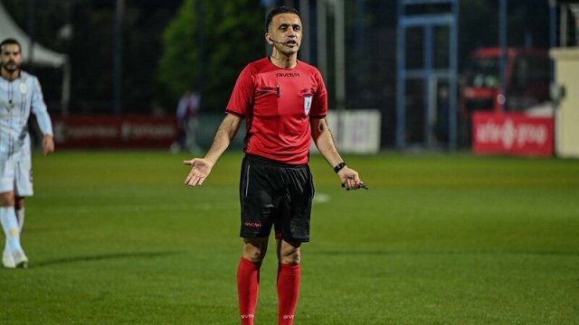 "Zirə" - "Neftçi" matçından sonra İnqilab Məmmədovun avtomobilinə ziyan vurulub