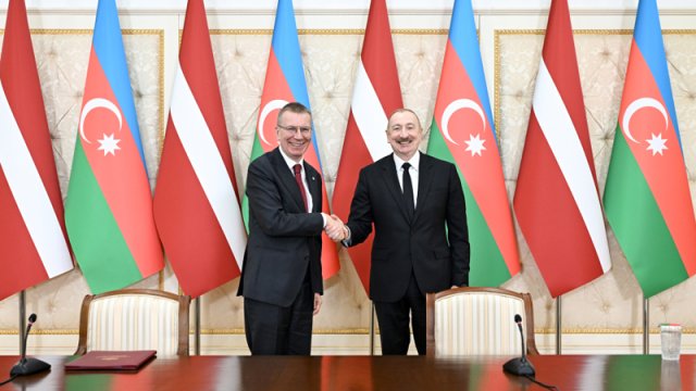 Prezidentlər mətbuata bəyanatlarla çıxış etdi - YENİLƏNİB