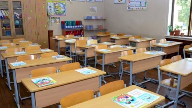 Şagirdlər arasında güc nümayişi &ndash; Məktəblər zəiflərin kabusuna çevrilir?