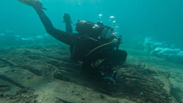 Arxeoloqlar dəniz koridorunun altında qədim gəmi qəbiristanlığı tapdı