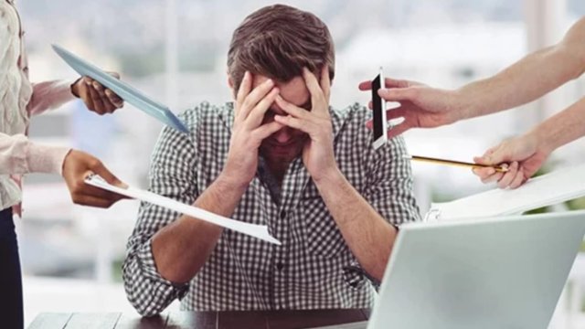 İş yeri stressindən necə xilas olaq?