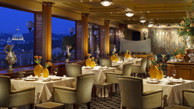 Restoranların 1 saat QADAĞASI