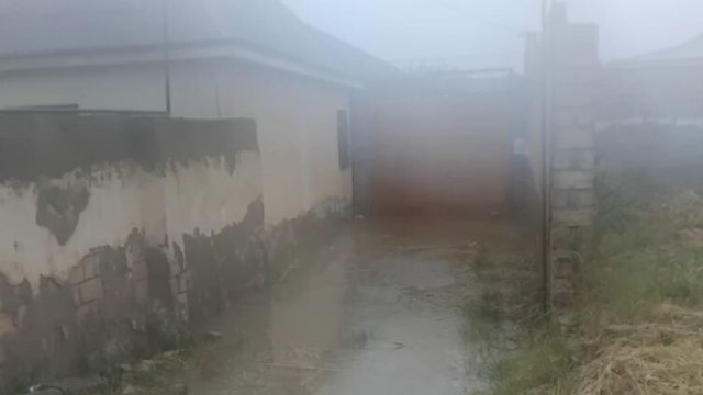 Binəqədidə illərlə həllini tapmayan problem: Qurumlar məsələni bir-birinə yönəldir - FOTO
