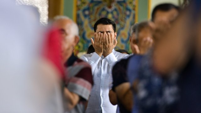 Azərbaycanda bayram namazı qılındı