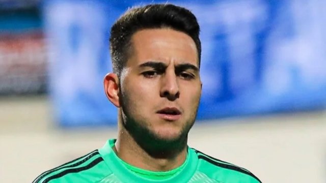 "Zirə" Tiaqo Silvanı göndərdi