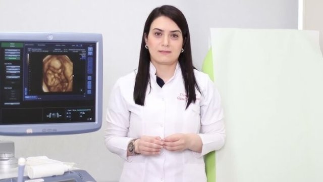 Ginekoloq-həkim Günel Nəcəfovanın otağında oğurluq