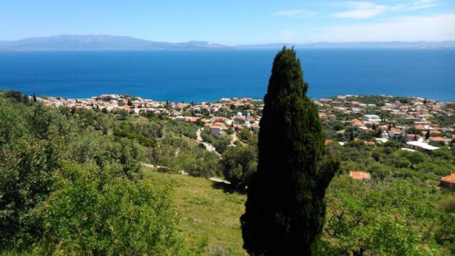 Aralıq dənizində turist izdihamından uzaq, heyrətamiz ada