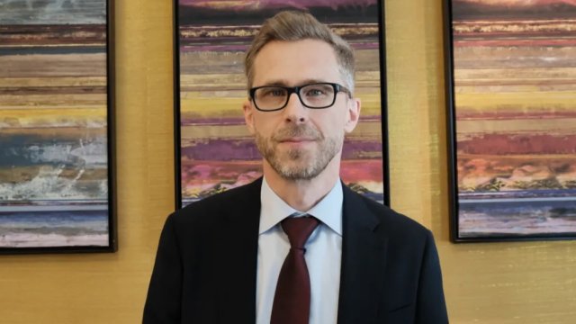 İsveçin Bakıdakı səfiri dörd illik fəaliyyətinə yekun vurdu