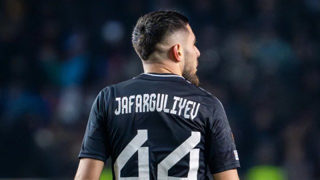 "Elvin Cəfərquliyevlə maraqlanan klubların sayı çoxdur"