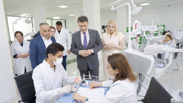 Rektor Gəray Gəraybəyli 2025&ndash;2026-cı tədris ilinin yay imtahan sessiyasının gedişi ilə tanış olub