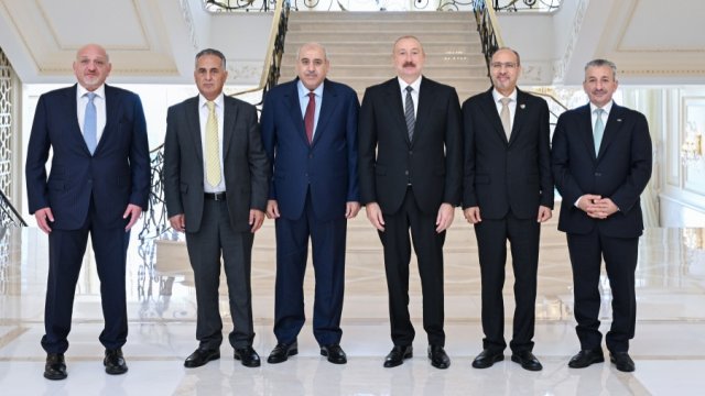 Prezident İordaniya Nümayəndələr Palatasının nümayəndə heyətini qəbul edib