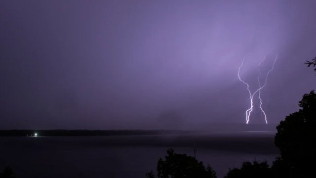 Azərbaycanda ildırımvurma halları çoxalıb: Təbiətdə nə baş verir?