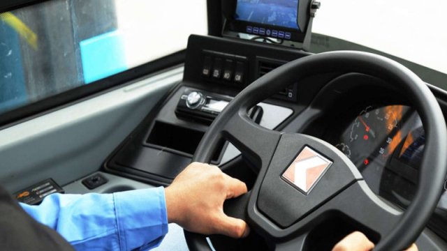 Avtobus sürücüsü sərnişin qadının nömrəsini götürməyə peşman oldu