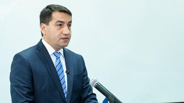 Hikmət Hacıyev: Prezident İlham Əliyev müharibəni, həm də sülhü qazanıb