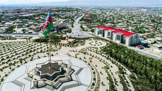 Naxçıvanın turizm potensialını artırmaq üçün daha hansı addımlar atılmalıdır?