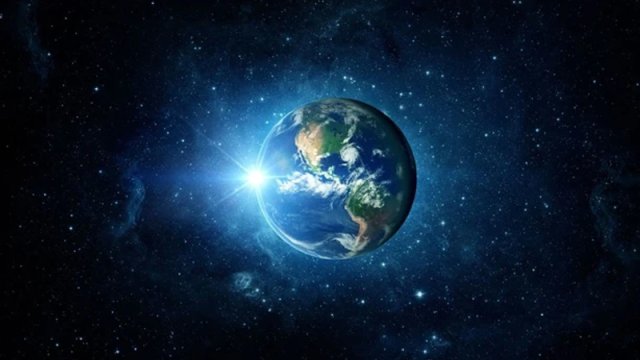 Dünya niyə dayanmadan fırlanır və fırlanmasaydı nə baş verərdi?