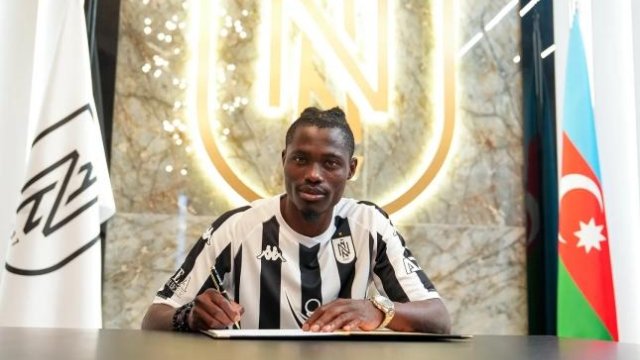 "Neftçi" nigeriyalı hücumçu transfer etdi
