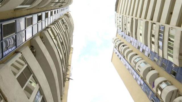 Bakıda sakinlərin lift kartlarını blokladılar - VİDEO