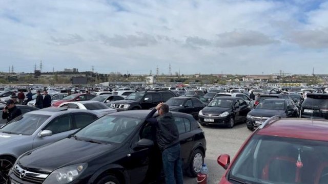 Azərbaycan avtomobil sayına görə regionda son sıralardadır &ndash; SİYAHI