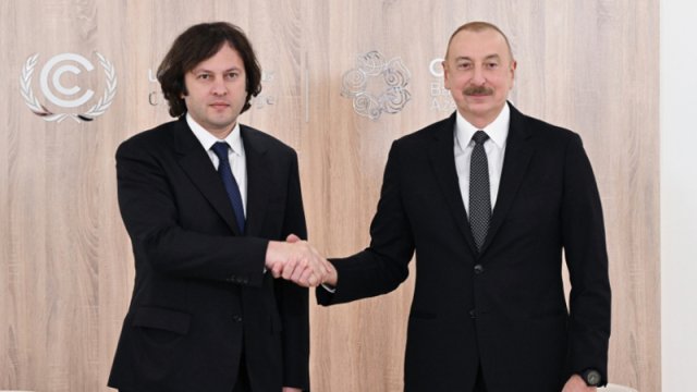 İlham Əliyev ad günü münasibətilə İrakli Kobaxidzeyə zəng etdi
