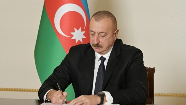 Prokurorluq əməkdaşlarına ali xüsusi və ali hərbi rütbələr verildi